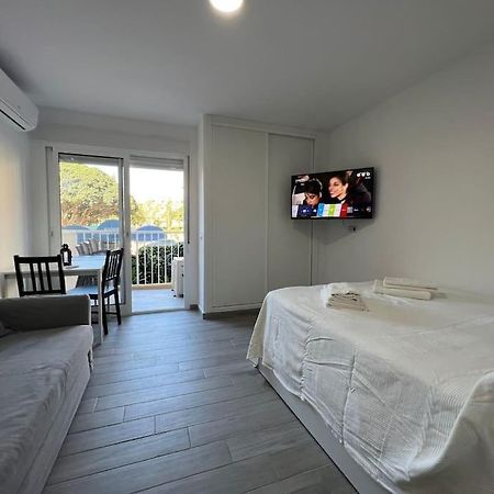 Loft Aguila Blanca Apartment เบนัลมาเดนา ภายนอก รูปภาพ